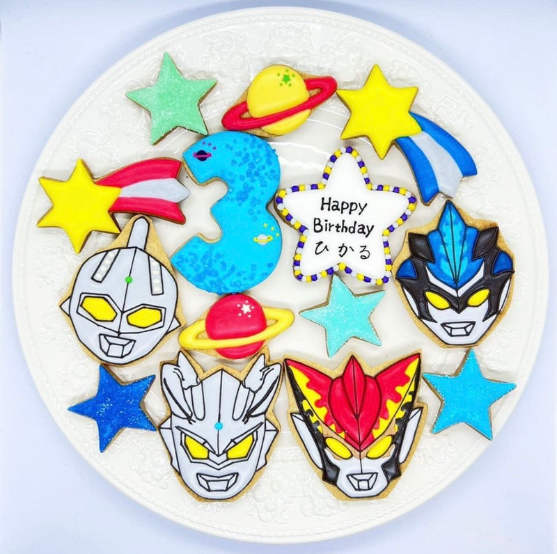 1/8　柏原愛佳様　ウルトラマン