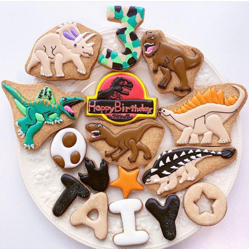 1/8　田井中亜美様　恐竜